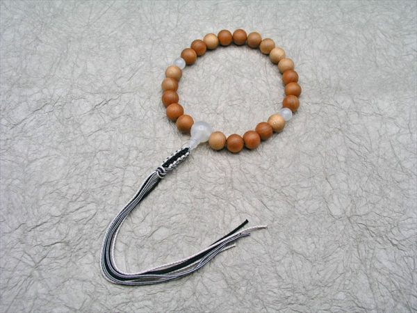 【唐木銘木念珠】7.素引桜白瑪瑙仕立正絹六本紐